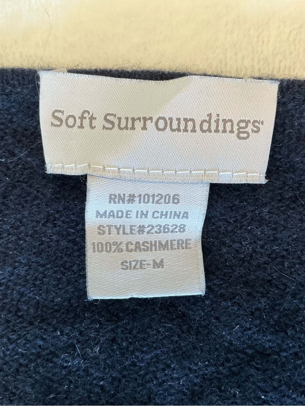 Soft Surroundings 100% Cashmere Navy Tie Front Wrap Cardigan Sweater Size Medium - Picture 4 of 8